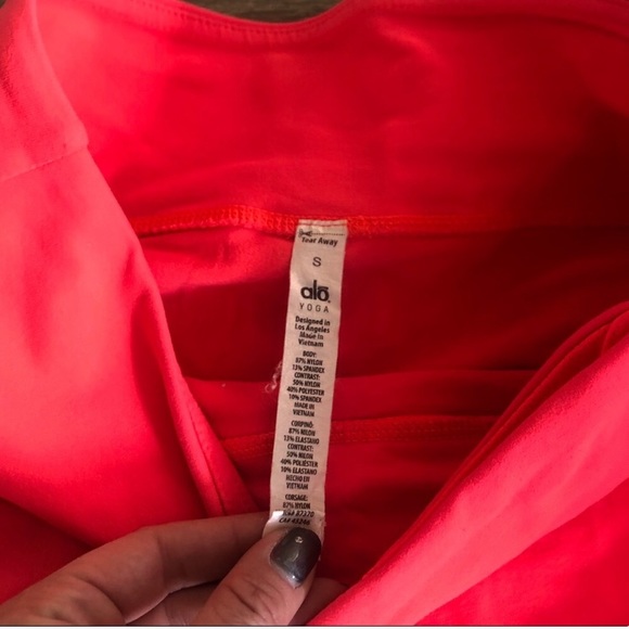 ALO Goddess Leggings EUC - Picture 3 of 6